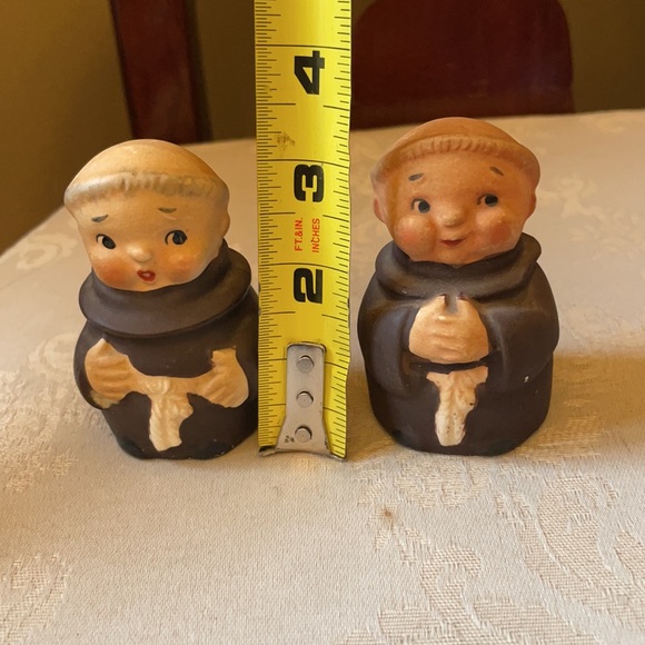 Vintage German Goebel Friar Tuck salt and pepper shakers from 1950s, EUC - Picture 10 of 10